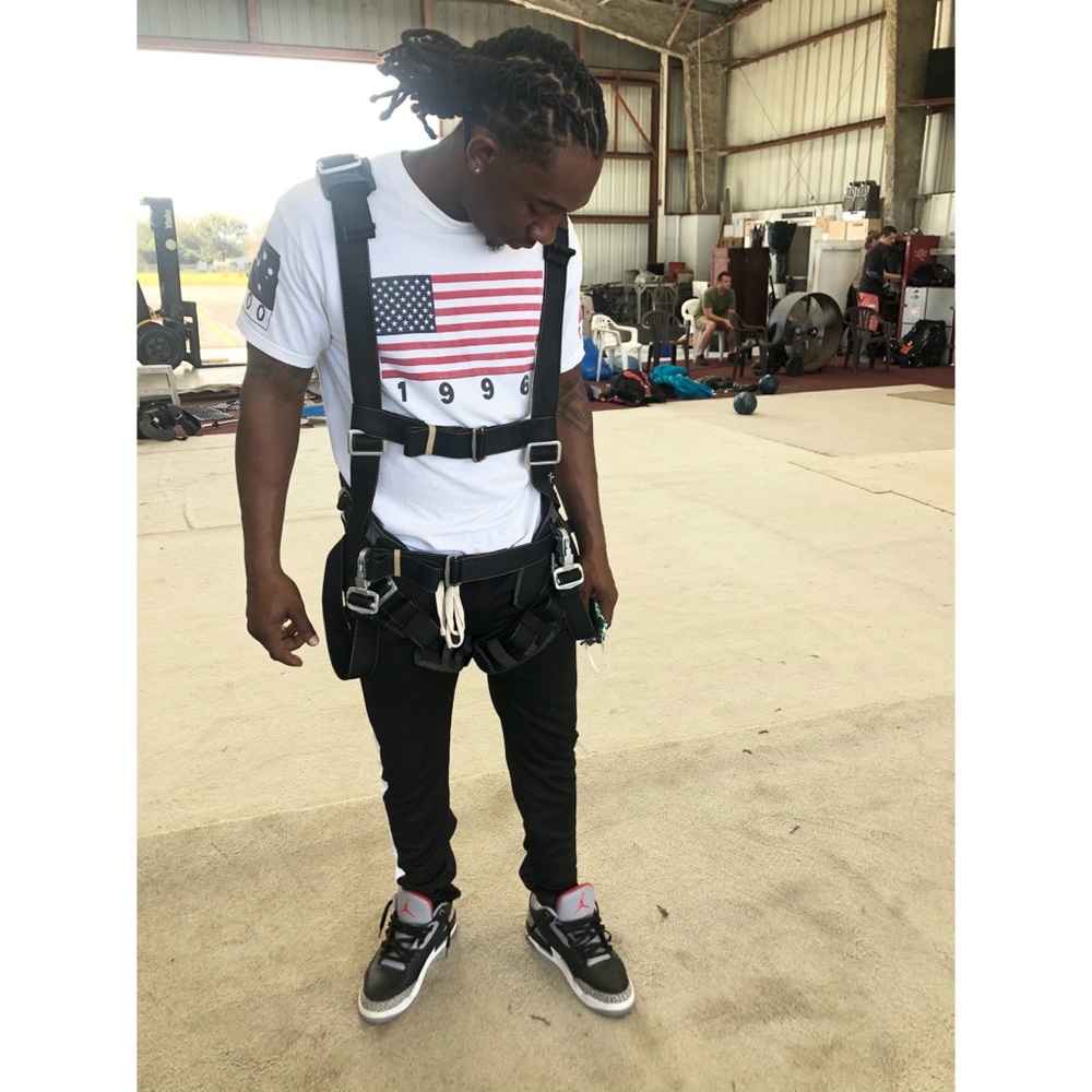 Meet your Posher, Foreign